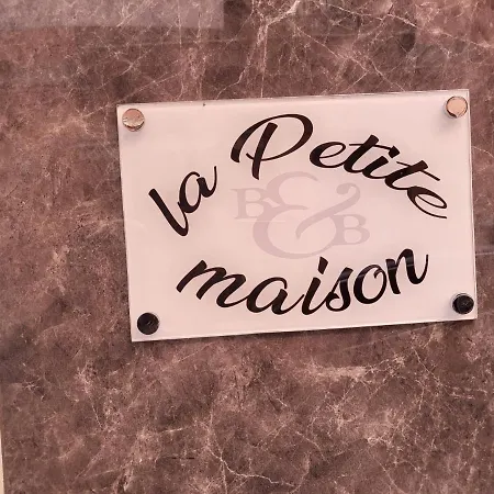 La Petite Maison Apartment